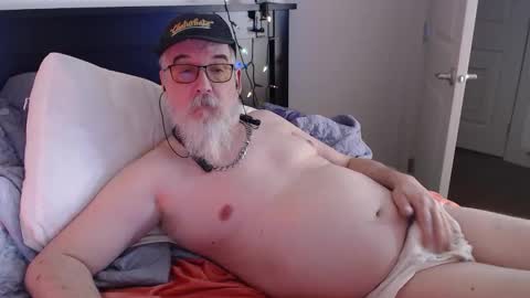 sir beer can the friendly hermit online show from December 15, 2025, 7:56 am