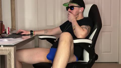 Sir Daddy McQween online show from January 11, 2026, 6:40 am