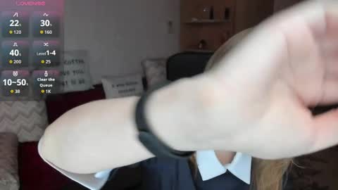 sirenasilk online show from April 11, 2026, 11:14 am