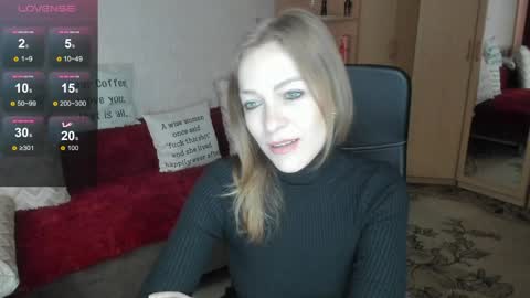 Snapshot of sirenasilk chatting on May 10, 2026, 10:20 am sirenasilk online show from May 10, 2026, 10:20 am