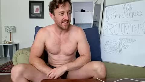 Snapshot of sirgiovanni chatting on November 24, 2025, 10:15 am Giovanni online show from November 24, 2025, 10:15 am