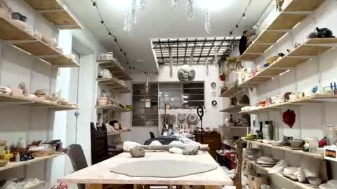 siriss_boyrag online show from April 21, 2026, 9:17 pm