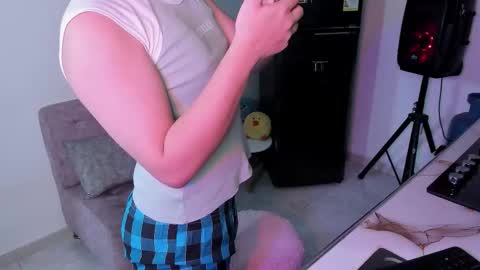 Sirius angels online show from December 15, 2025, 2:21 pm