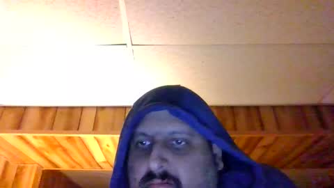 Snapshot of sirmike80 chatting on December 15, 2025, 1:10 am SirMike80 online show from December 15, 2025, 1:10 am