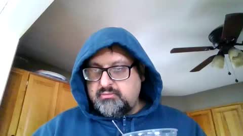 Snapshot of sirmike80 chatting on January 8, 2026, 4:42 pm SirMike80 online show from January 8, 2026, 4:42 pm