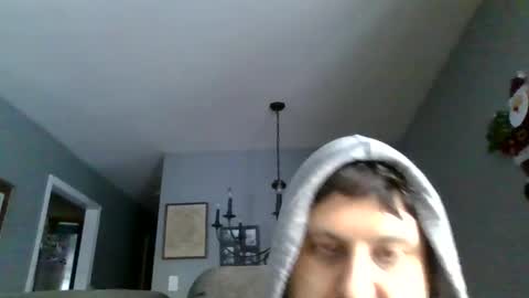 Snapshot of sirmike80 chatting on February 5, 2026, 12:21 pm SirMike80 online show from February 5, 2026, 12:21 pm