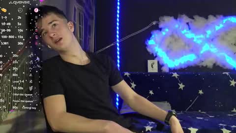 SirReedy online show from December 3, 2025, 3:58 am