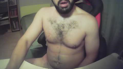 sissy_bear_ online show from July 22, 2026, 3:37 pm