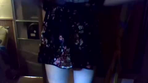 sisygrl364 online show from April 25, 2026, 2:36 am