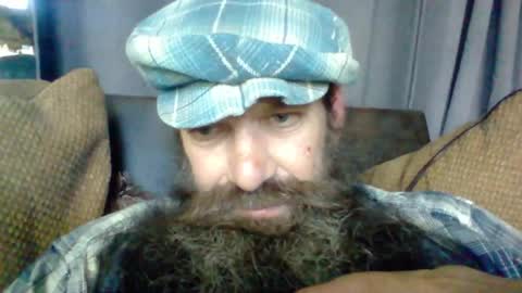 Snapshot of sitonmybeardxxx chatting on May 9, 2026, 6:57 pm sitonmybeardxxx online show from May 9, 2026, 6:57 pm