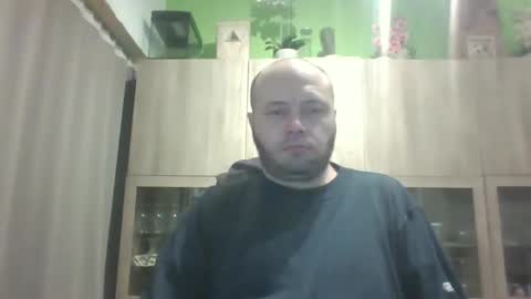 Snapshot of sixten113 chatting on April 2, 2026, 5:10 pm sixten113 online show from April 2, 2026, 5:10 pm