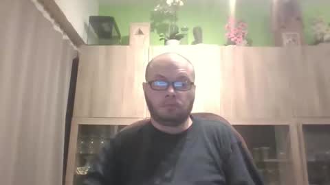 Snapshot of sixten113 chatting on April 3, 2026, 4:27 pm sixten113 online show from April 3, 2026, 4:27 pm