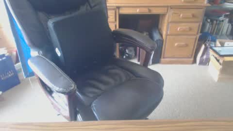 sjbottomboi online show from March 10, 2025, 6:56 pm