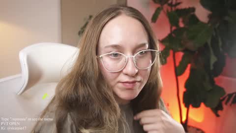 Im Scarlett  ONLINE  5pm-10pm NYC time  online show from January 26, 2025, 10:02 pm