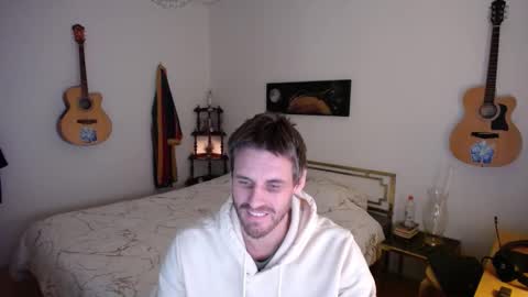 Snapshot of skatejocke chatting on October 19, 2025, 7:14 pm skatejocke online show from October 19, 2025, 7:14 pm