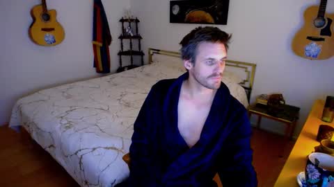 Snapshot of skatejocke chatting on November 9, 2025, 11:36 pm skatejocke online show from November 9, 2025, 11:36 pm