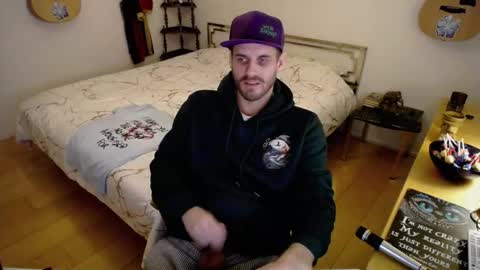 Snapshot of skatejocke chatting on November 20, 2025, 5:51 am skatejocke online show from November 20, 2025, 5:51 am