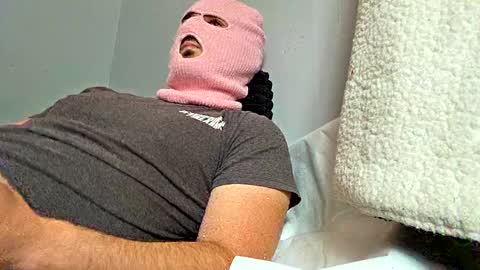 skimaskcouple89108 online show from October 7, 2025, 5:54 pm