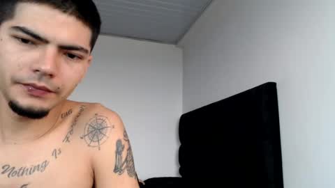 Snapshot of skinny_badboy chatting on July 18, 2026, 12:42 pm E R O S online show from July 18, 2026, 12:42 pm