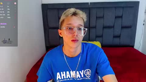 skinny_bigcock20 online show from November 6, 2025, 8:21 pm