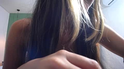 skinny_hottie18 online show from January 19, 2025, 4:36 pm