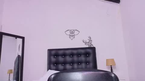 skinny_hottie18 online show from March 10, 2025, 5:29 pm