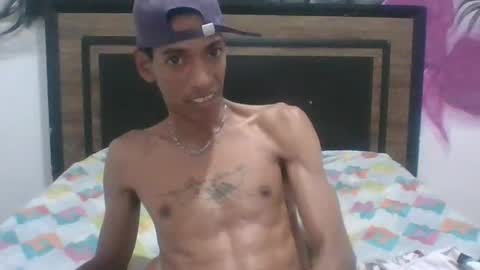 Snapshot of skinny_long_cock chatting on June 14, 2026, 3:58 pm Albert online show from June 14, 2026, 3:58 pm