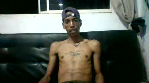 Snapshot of skinny_long_cock chatting on June 19, 2026, 9:02 am Albert online show from June 19, 2026, 9:02 am