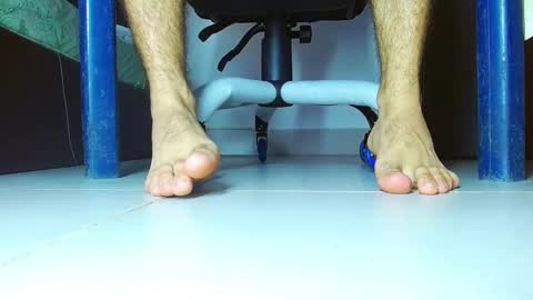 skinny marked online show from January 17, 2025, 4:26 pm