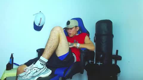 skinny marked online show from January 22, 2025, 3:18 pm