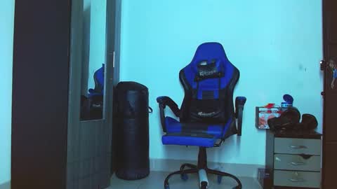 skinny marked online show from February 8, 2025, 8:21 pm