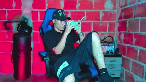 skinny marked online show from October 3, 2025, 9:12 pm