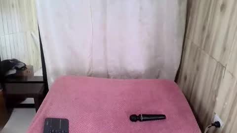 Only Pvt online show from November 7, 2025, 2:06 pm