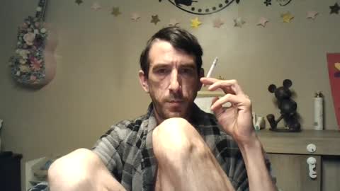 Snapshot of skinnybigcock2 chatting on June 15, 2026, 2:03 am SkinnyBigCock2 online show from June 15, 2026, 2:03 am