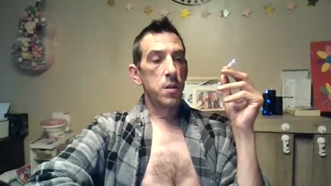 Snapshot of skinnybigcock2 chatting on August 2, 2026, 4:00 am SkinnyBigCock2 online show from August 2, 2026, 4:00 am