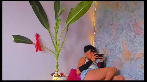 skinnybody_ online show from March 26, 2026, 6:24 pm