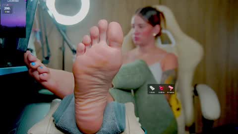 GoddessSkinny online show from January 19, 2025, 12:28 am