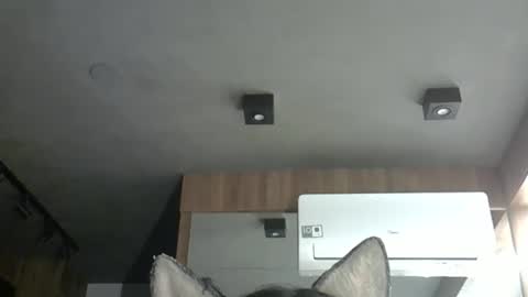 skinnykittencam online show from October 10, 2025, 3:49 am