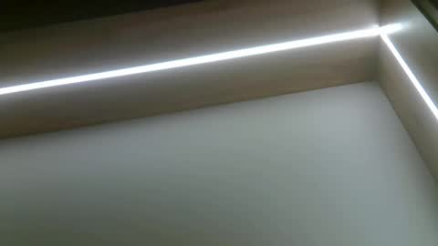 skinnykittencam online show from October 23, 2025, 6:56 am