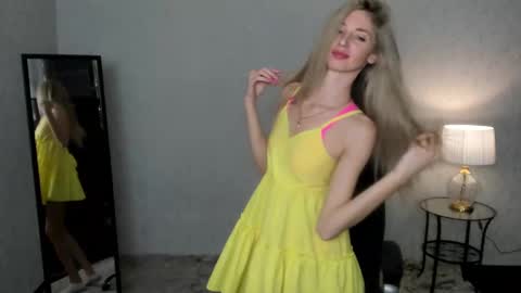 Skinnyladyy online show from January 29, 2025, 2:09 am