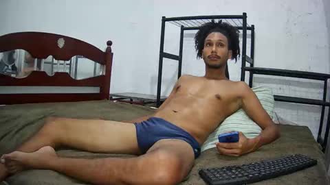 Skinny Latin Man online show from October 3, 2025, 12:07 am