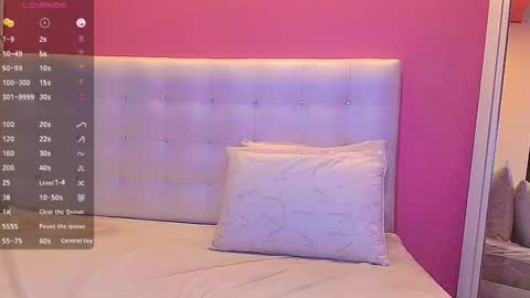 Karla  online show from February 21, 2025, 9:34 am