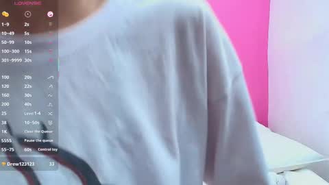 Karla  online show from March 4, 2025, 3:00 am