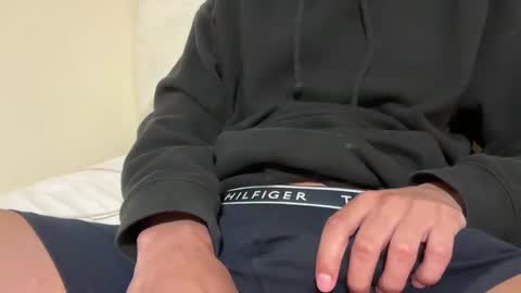 papi online show from October 24, 2025, 5:37 am