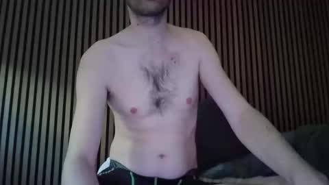 skinnytomdickinson online show from May 4, 2026, 5:58 am