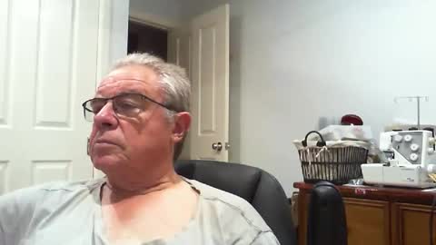 Skipper1970 online show from February 25, 2026, 8:35 am