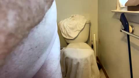 Skipstar  seneca cum online show from September 15, 2025, 4:07 pm