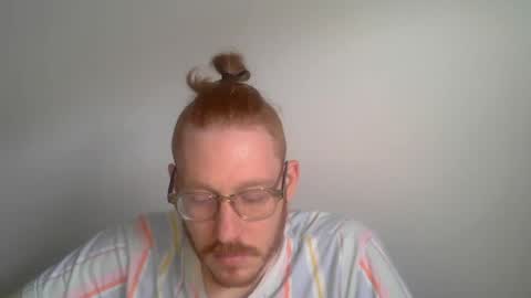 Snapshot of sklave_s chatting on June 22, 2026, 6:05 pm sklave_s online show from June 22, 2026, 6:05 pm