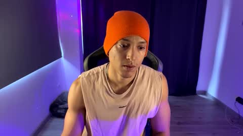 Liam Vokov online show from February 19, 2025, 1:06 pm