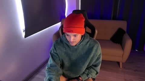 Liam Vokov online show from March 8, 2026, 2:21 pm